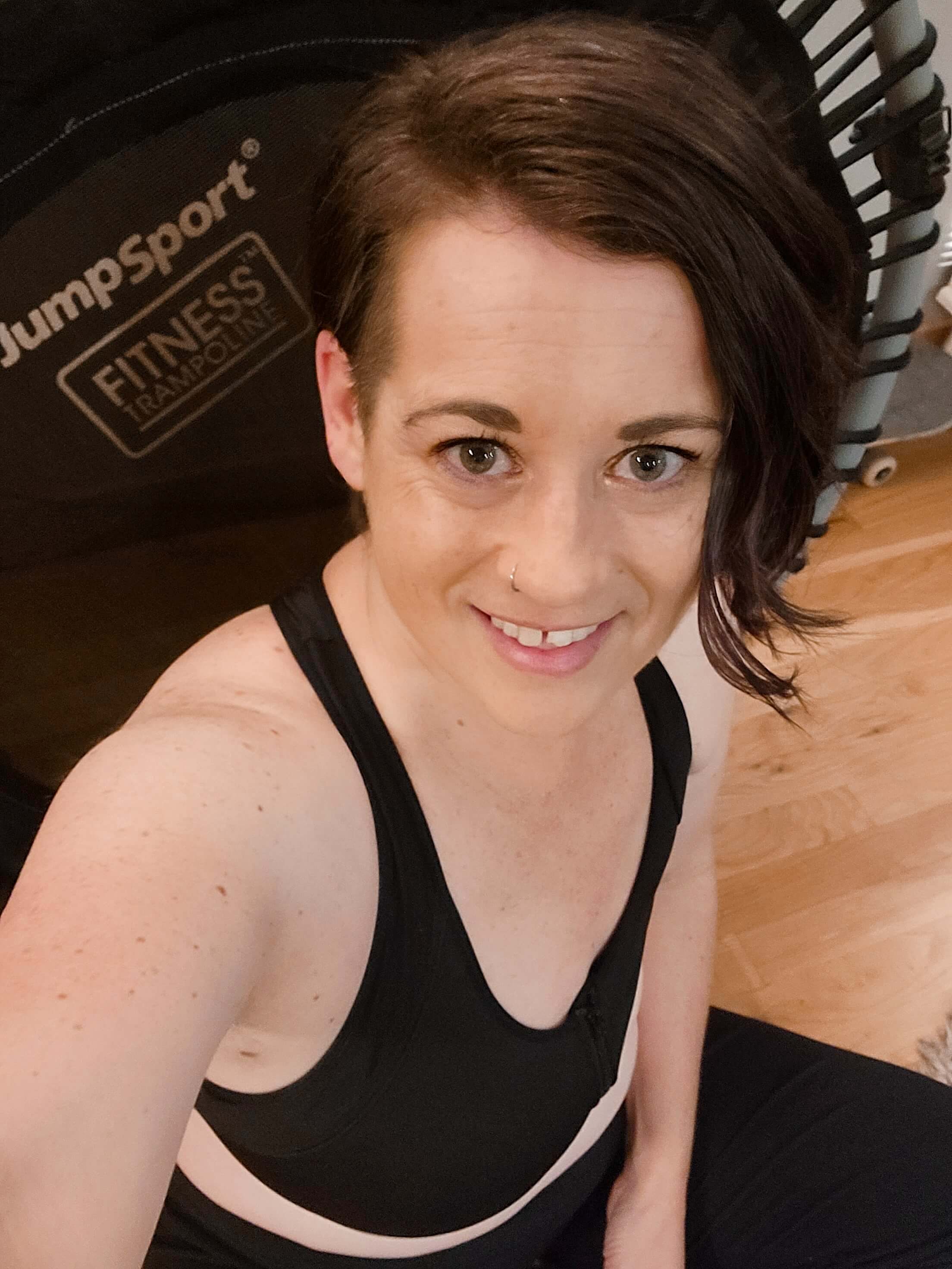 Hero Front-Closure Sports Bra – Black | Supportive Women's Activewear