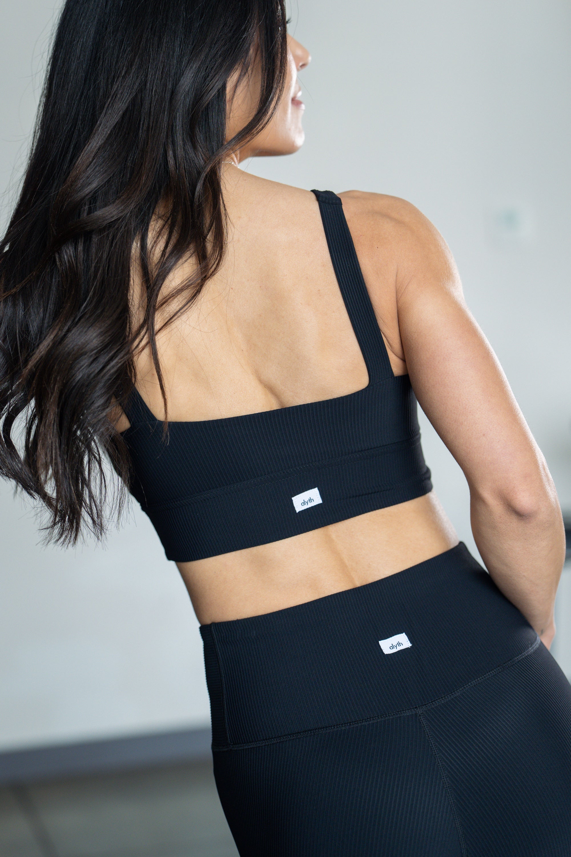 Women's Ribbed Medium Support Sports Bra – Quick Dry Activewear Bra